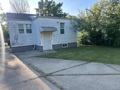 6078 Plainview Ave, Detroit, MI 48228 - photo 3
