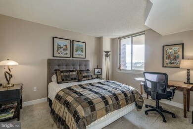 The Williamsburg unit 417, Arlington, VA 22201 - photo 6