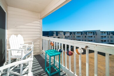 1904 E Fort MacOn Rd unit 301, Atlantic Beach, NC 28512 - photo 5
