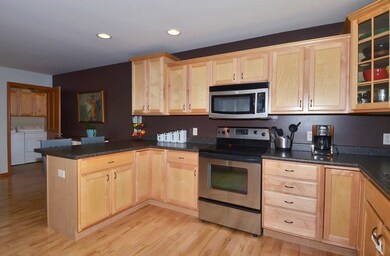 5216 Nannyberry Dr, Fitchburg, WI 53711 - photo 7