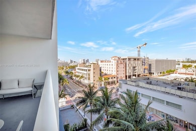 Roney Palace unit 634, Miami Beach, FL 33139 - photo 2