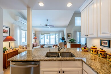 3755 Quechee Main St unit B, Quechee, VT 05059 - photo 5