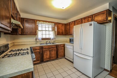 23 Monza Rd, Nashua, NH 03064 - photo 6