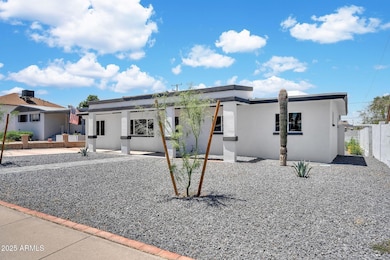 8436 N 13th Pl-2