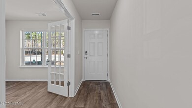 4001 Emerald View