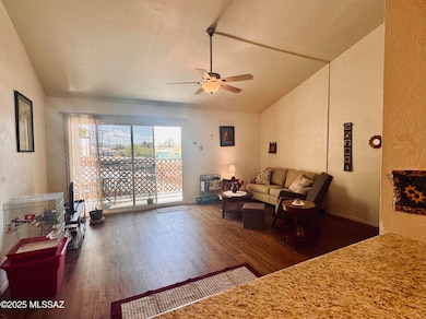 834 S Langley Ave unit 204, Tucson, AZ 85710 - photo 5