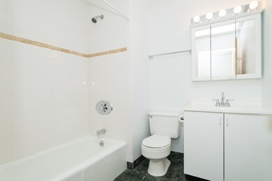 The Mariner Condominiums unit 212, Boston, MA 02109 - photo 4