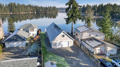 16704 Pleasant Beach Dr SE, Yelm, WA 98597 - photo 4