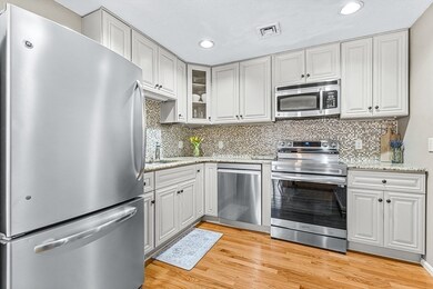 305 Salem St unit 108, Woburn, MA 01801 - photo 6