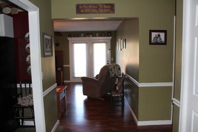 195 Old MacKville Rd, Harrodsburg, KY 40330 - photo 4