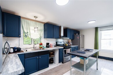 394 3rd Ave, Woonsocket, RI 02895 - photo 6