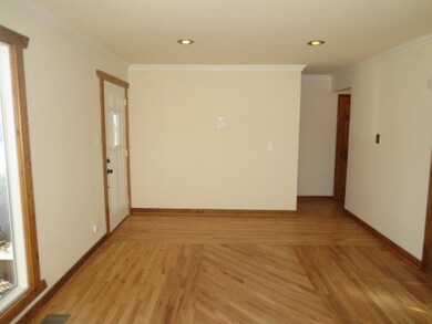 2904 Campbell St, Rolling Meadows, IL 60008 - photo 2