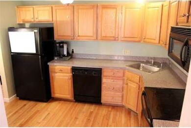 54 Bridle Cross Rd, Fitchburg, MA 01420 - photo 2