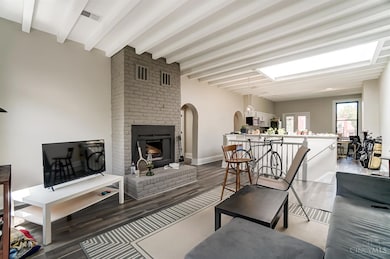 428 Chestnut St, Cincinnati, OH 45203 - photo 5