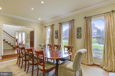 9212 Winterset Dr, Potomac, MD 20854 - photo 6