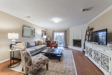 1527 W Sam Houston Pkwy S, Houston, TX 77042 - photo 2