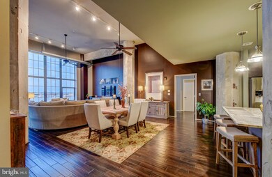 Silo Point unit 1512, Baltimore, MD 21230 - photo 4