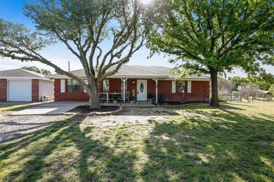 590 Zion Hill Loop, Weatherford, TX 76088 - photo 4
