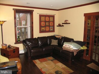 384 Mill St, Boyertown, PA 19512 - photo 3