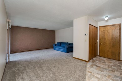 100 Cedar St unit 204, Mankato, MN 56001 - photo 7