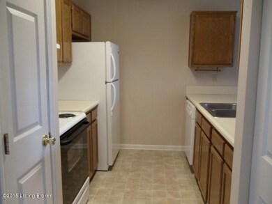 141 Beechtree Ln, Mount Washington, KY 40047 - photo 5