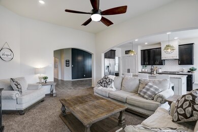 5179 Echo Falls Dr, Alvin, TX 77511 - photo 7