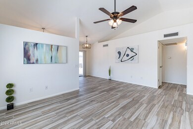 Living Room 4