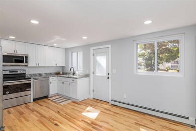 31 Overland St, Manchester, NH 03103 - photo 7