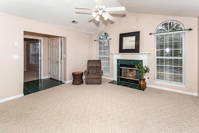 6206 River Forest Dr_4