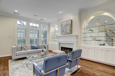 This open and bright space is a clean palate for showcasing your fine furnishings and art collections.