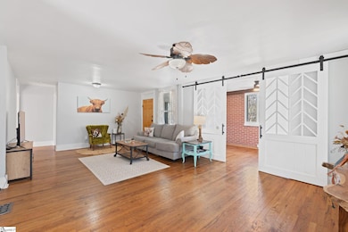 1919 Dobbins Ave, Anderson, SC 29625 - photo 4