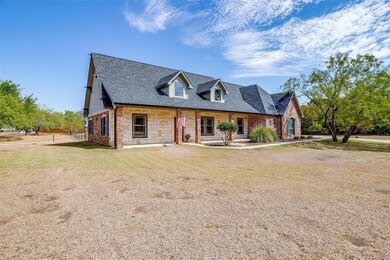 799 Highland Rd, Springtown, TX 76082 - photo 4