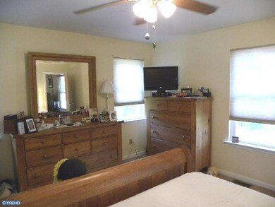 885-887;886-888 Concord Rd, Aston, PA 19014 - photo 6