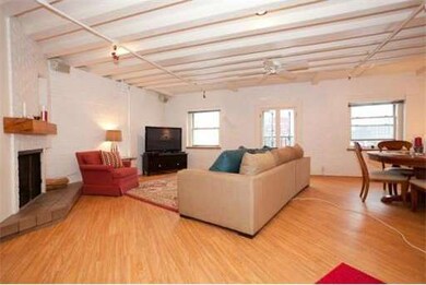 47 Commercial Wharf unit 47-5, Boston, MA 02110 - photo 2