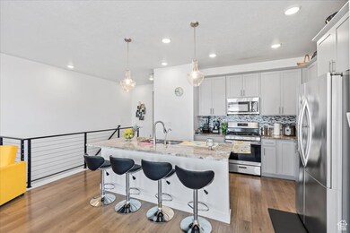 11587 S Prosperity Rd, South Jordan, UT 84009 - photo 5