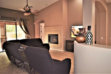 Family Room (2)