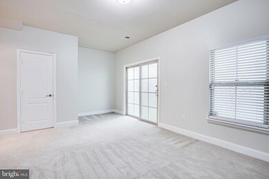 4515 Potomac Highlands Cir unit 133, Triangle, VA 22172 - photo 7