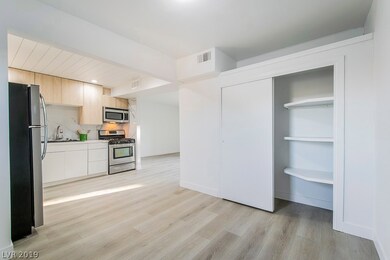 214 W Atlantic Ave, Henderson, NV 89015