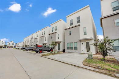 18732 Centro Main St unit B, Shenandoah, TX 77385 - photo 6