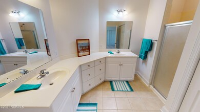 300 Lighthouse Ln unit D3, Swansboro, NC 28584 - photo 7