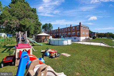 266 N Oak Ave, Clifton Heights, PA 19018 - photo 4