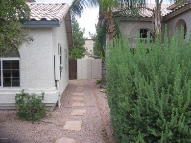 860 W Lobster Trap Dr, Gilbert, AZ 85233 - photo 3