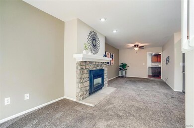 1380 S Idalia St unit F, Aurora, CO 80017 - photo 4