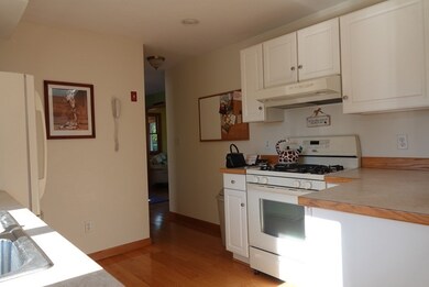 59 Summit St, Weymouth, MA 02188 - photo 2