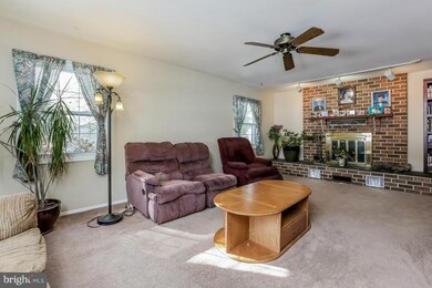 2904 Trainor Ln, Bowie, MD 20715 - photo 3