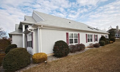 11 Gascony Cir, Manchester, NJ 08759 - photo 3