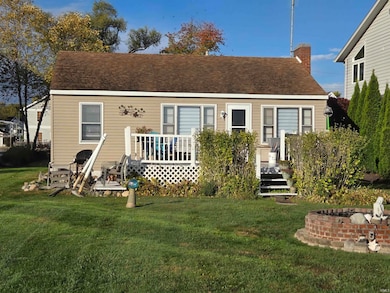 9760 N Bayshore Dr, Syracuse, IN 46567 - photo 2