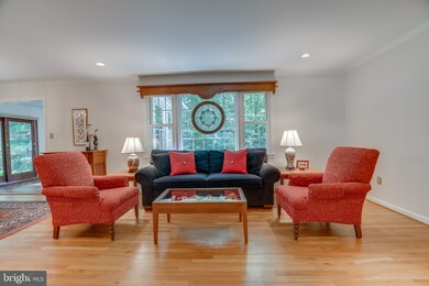 5018 Linette Ln, Annandale, VA 22003 - photo 6