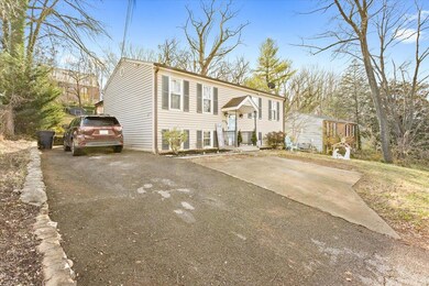 02-2724 Edgewood St SW_02