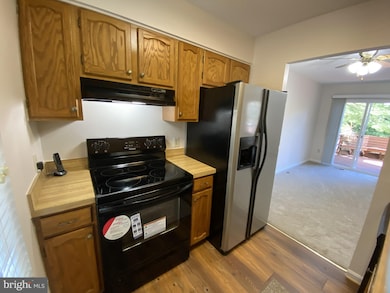 4 Cross Laurel Ct, Germantown, MD 20876 - photo 7